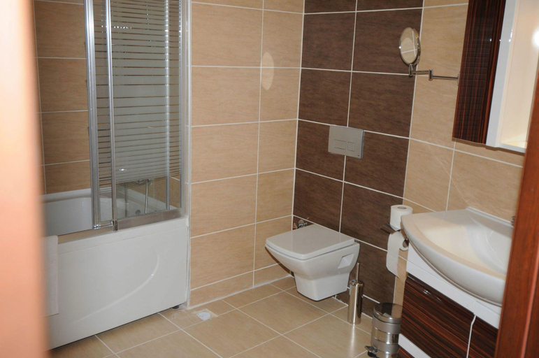 Bathroom 4, Pamukkale Whiteheaven Suite Hotel, Akköy