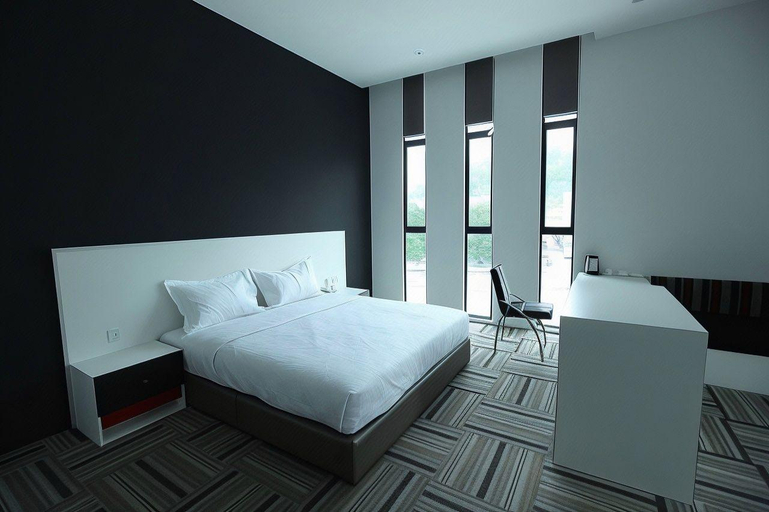 Bedroom 3, Beverly Hotel, Larut and Matang