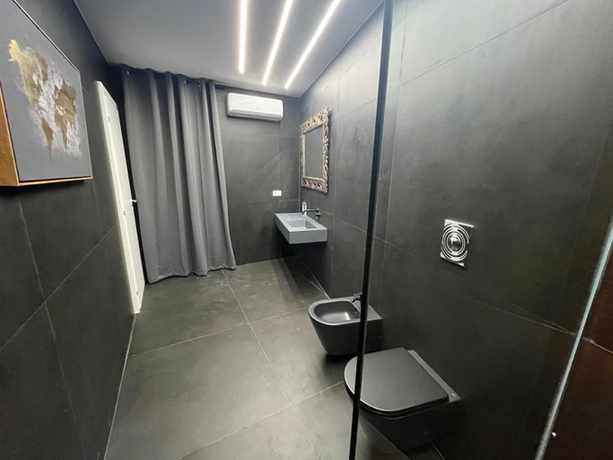 Bathroom 4, Relais Viesti, Foggia