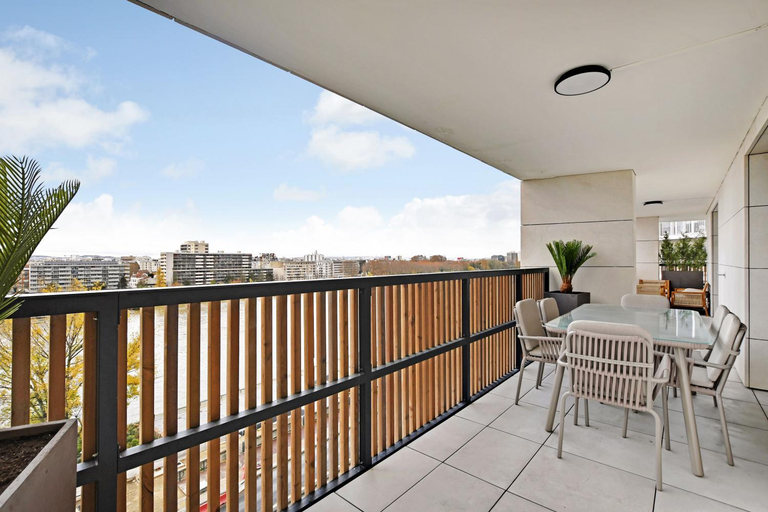 Others 5, Magnificent apartment- 3BR 8P-Proche de la Seine, Hauts-de-Seine