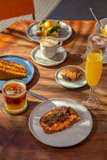 Food & Drinks 4, Hi Adventure, Florianopolis