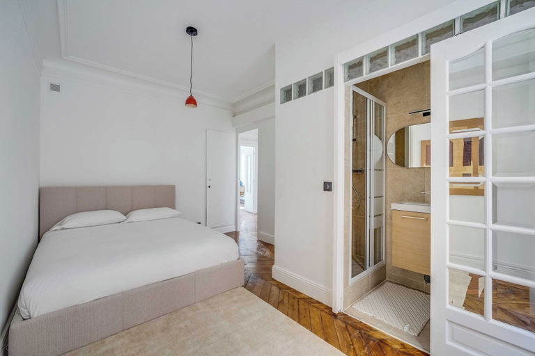 Room 3, Modern Appt - 2BDR/ 6P - Bastille / Marais, Paris