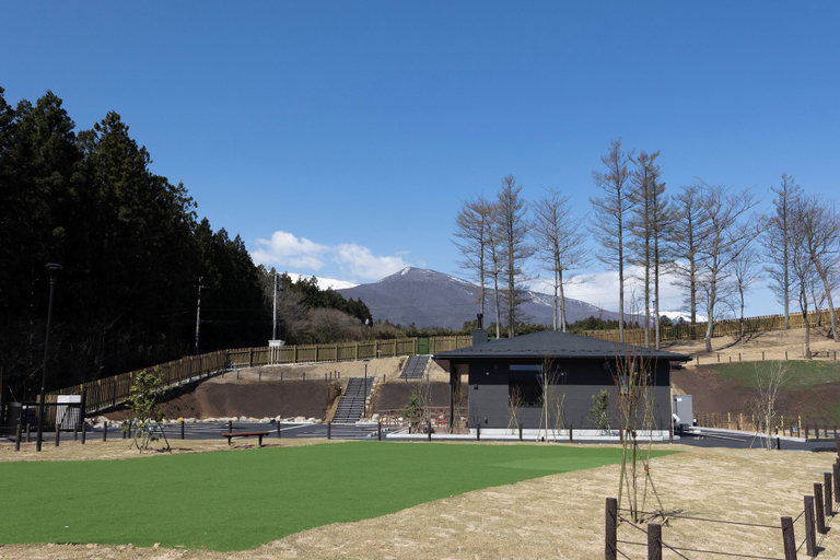 Property grounds 5, makinokutsurogizao, Zaō