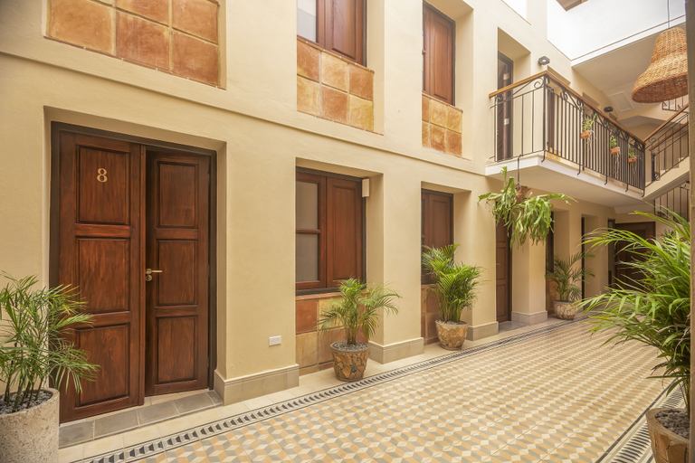 Courtyard 5, SAN IGNACIO 659, Centro Habana