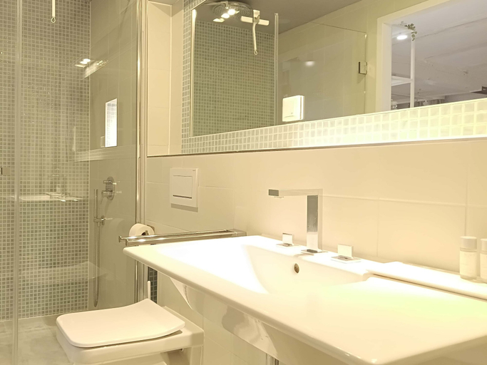 Bathroom 5, NOX Hotel, Karlsruhe