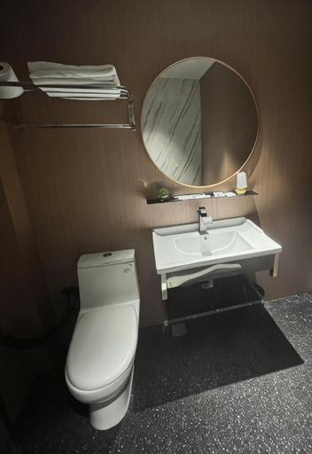 Bathroom 4, Extreme Boutique Hotel, Kluang
