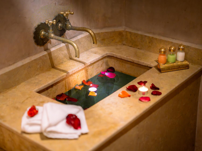 Bathroom 3, Riad Aladdin, Marrakech