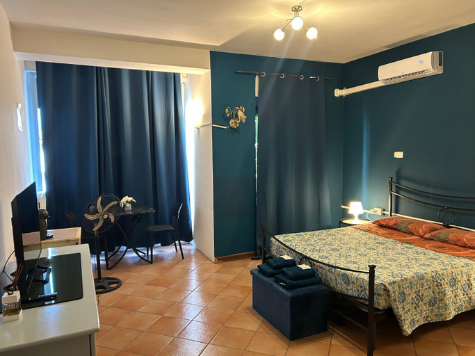 Bedroom 3, Appartamento con Stanze Condivise, Milano