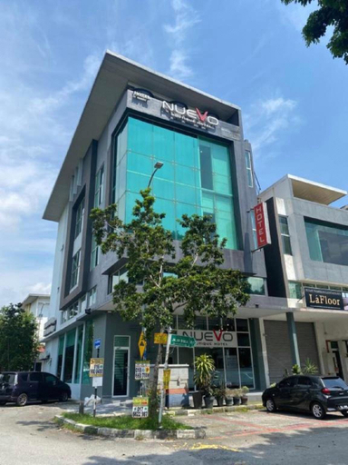 Exterior & Views 1, Swing & Pillows @ Kota Kemuning Selangor, Shah Alam