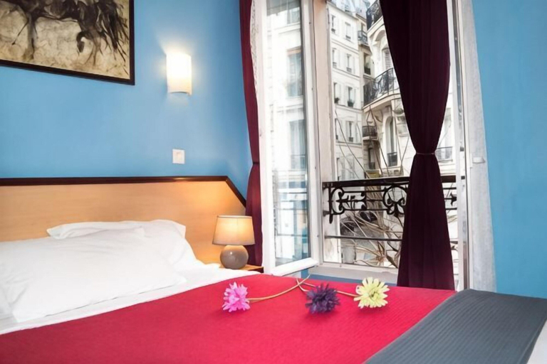 Bedroom 3, Hotel Audran, Paris