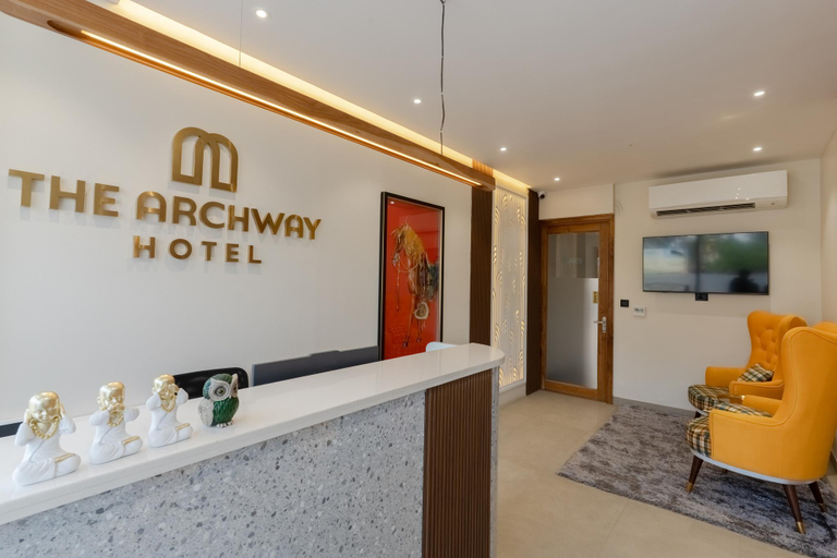 4, The Archway Hotel, Nainital
