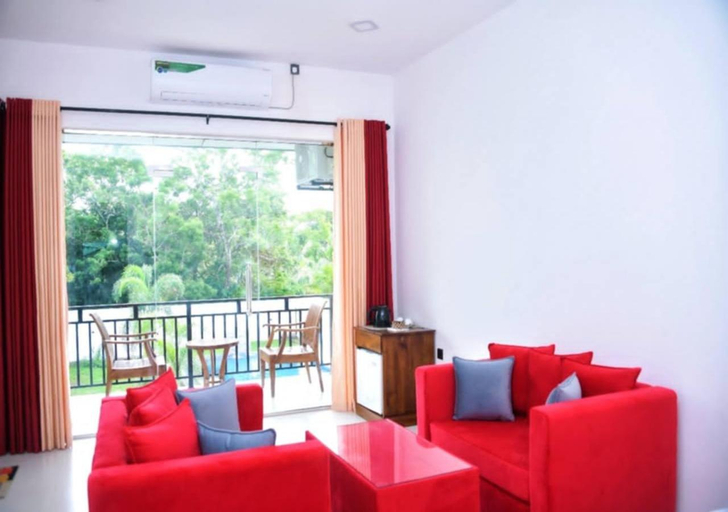 Others 5, Hotel Anaulundawa, Thamankaduwa
