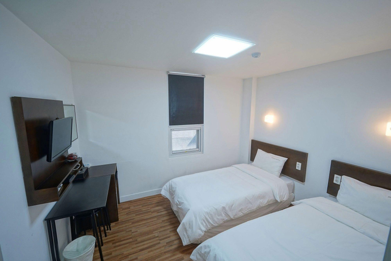 Bedroom 3, Ekonomy Haeundae Hostel & Guesthouse, Haeundae
