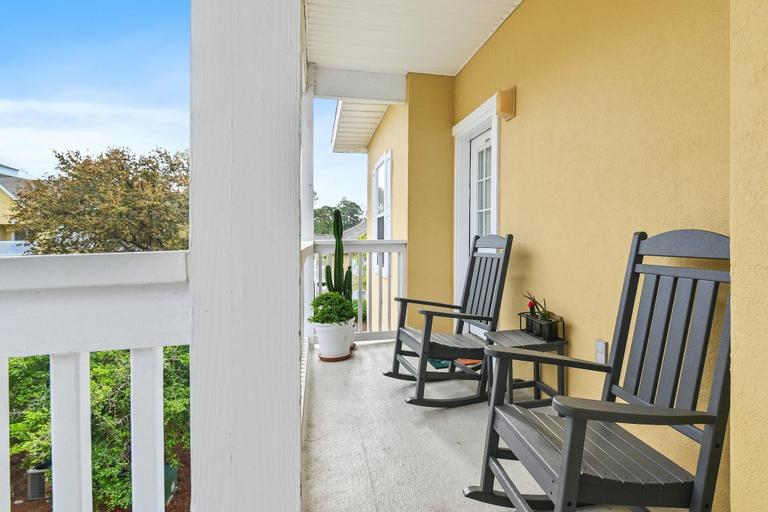 Property grounds 4, Heron's Watch Way 3304, Walton