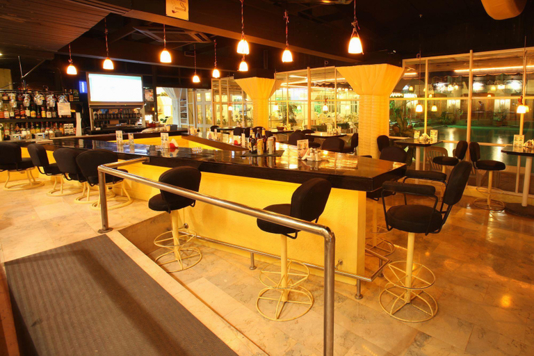 Food & Drinks 5, Clarkton Hotel, Mabalacat