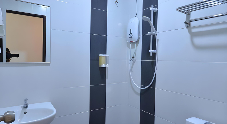 Bathroom 3, AST Hotel, Kota Setar