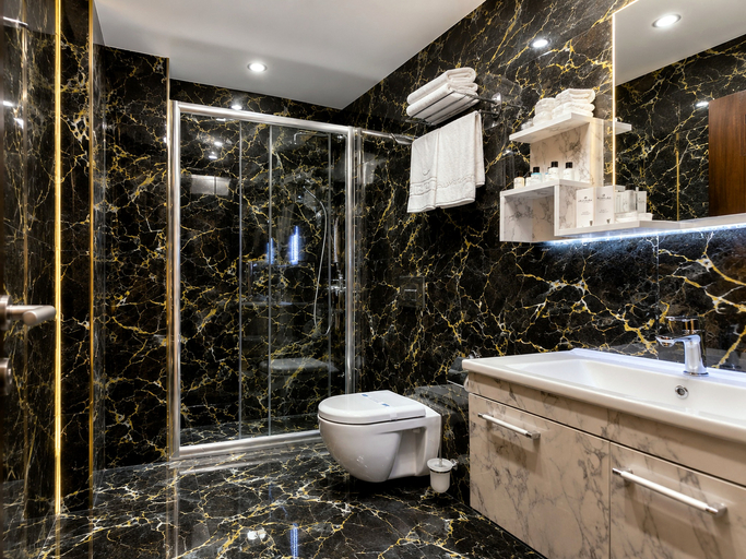 Bathroom 4, Golden River Hotel By Continent , Arnavutkoy