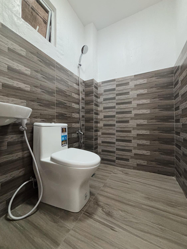 Bathroom, Alicia's Guest House, Butuan City