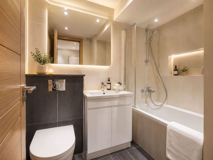 Room 2, Nine Elms Luxury Corporate Serviced Apartment, London