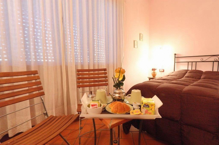 Bedroom 2, Antica Posta, Florence