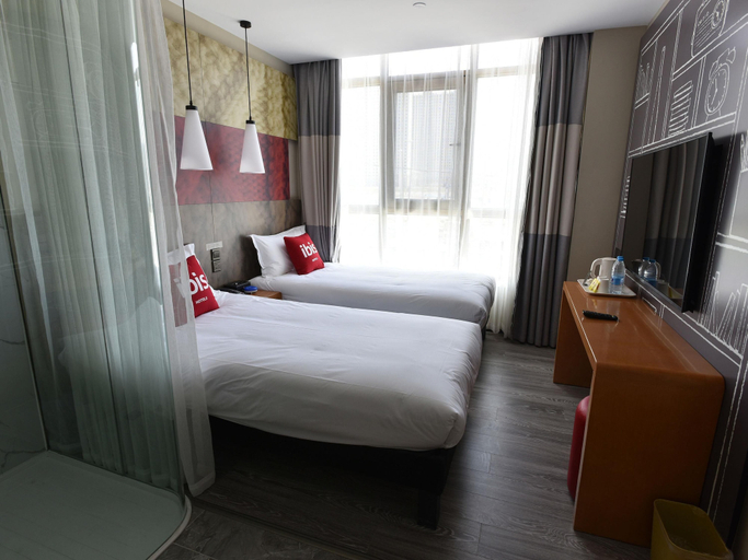 Bedroom 2, Ibis Lanzhou West Railway Station Hotel, Lanzhou