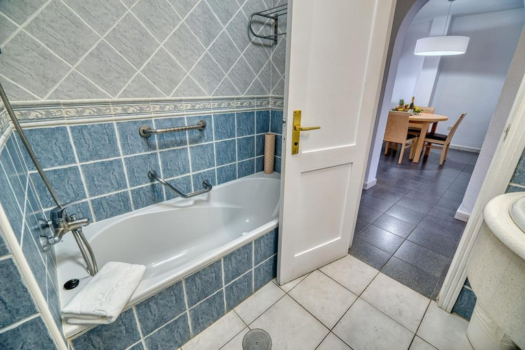 Bathroom 4, Ona el Marques, Santa Cruz de Tenerife