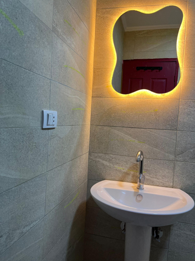 Bathroom 3, Green Hostel, 'Abdin