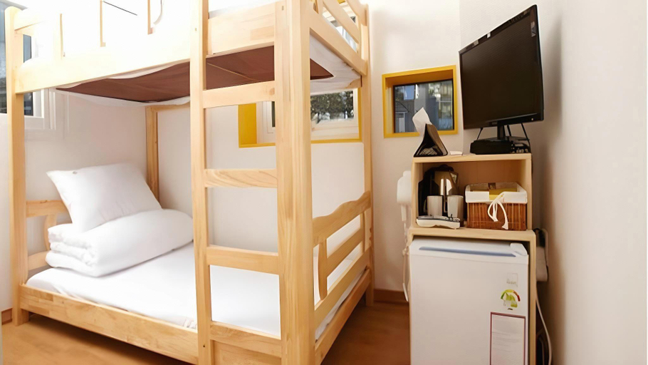 Bedroom 4, 24 Guesthouse Seoul Station, Yongsan