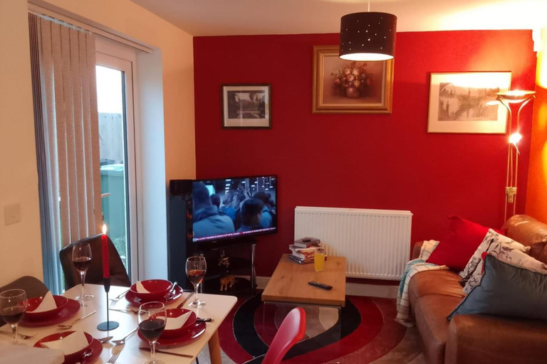 Others 5, Apartment Sleeps 10 - Contractors Long Stays WiFi, Walsall