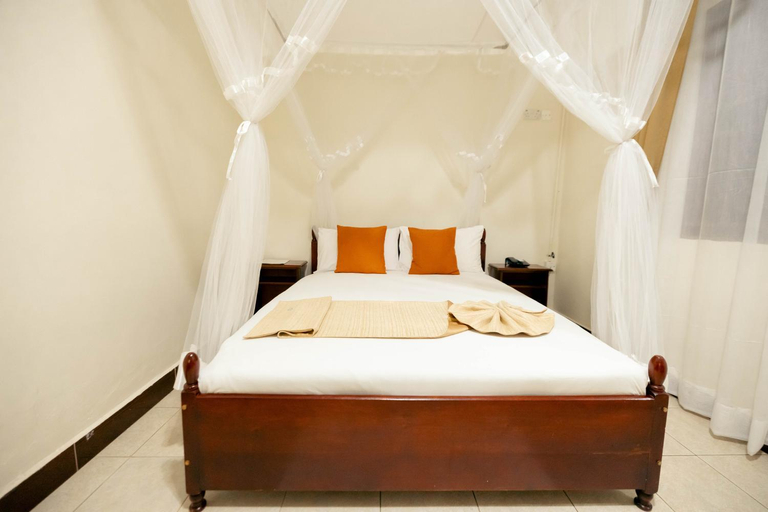 Bedroom 2, Acacia country Inn, Mbarara