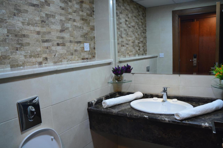 Bathroom 3, Saray Hotel Amman, Salt