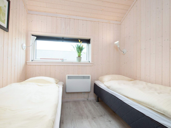 Interior 3, Base With Private Sauna, Sun Deck, Ostholstein