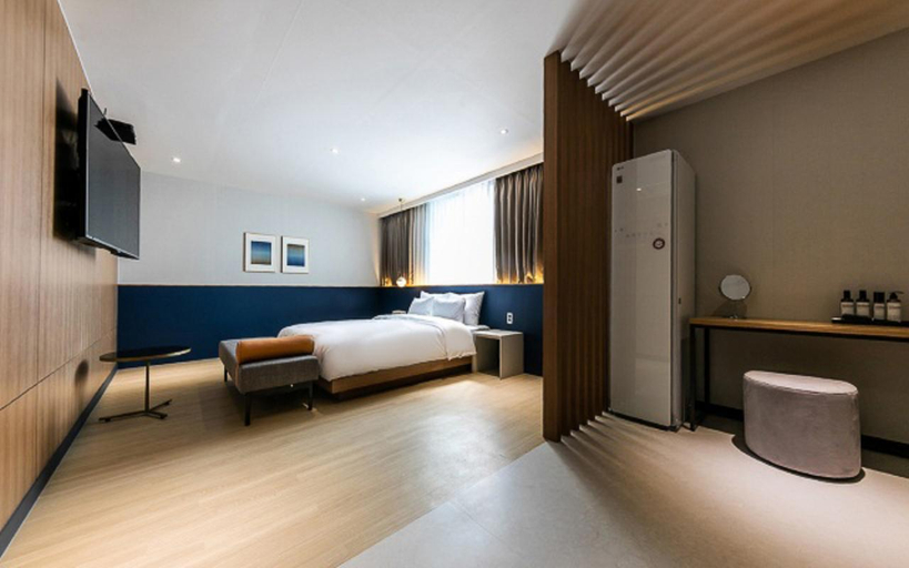 Bedroom 2, Ulsan Mugeodong No. 25, Jung