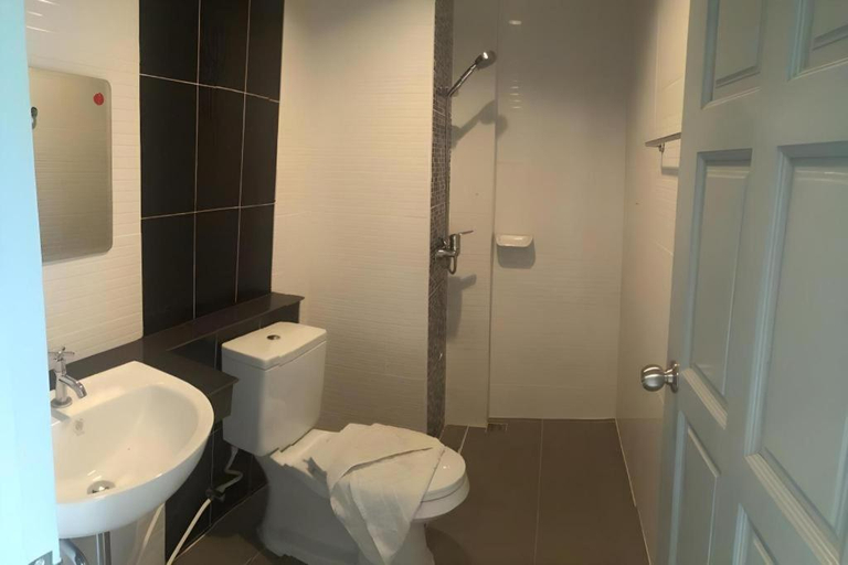 Bathroom, Anan Boutique, Muang Chiang Rai