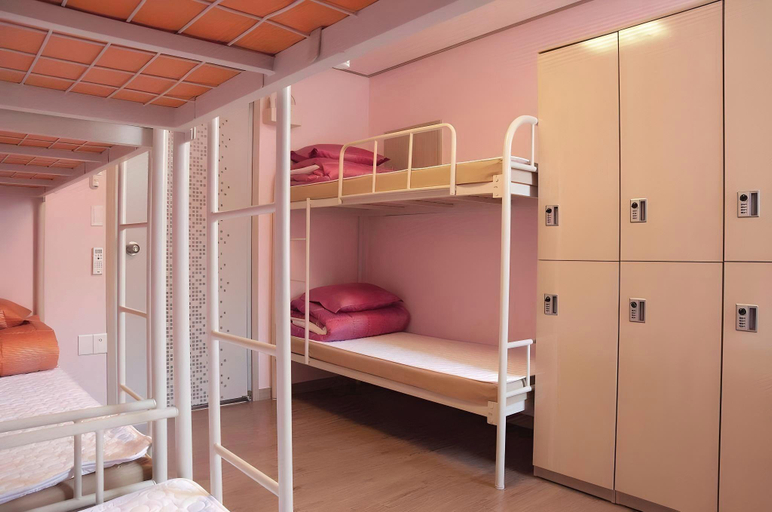 Bedroom 3, Busan Sukbak Dot Com Guest House, Dong
