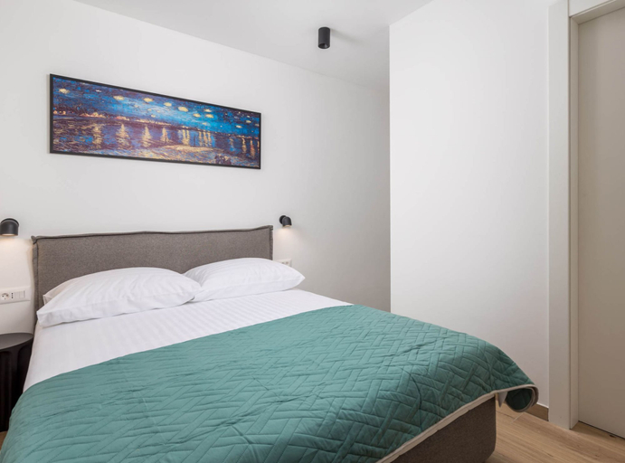 Room 4, Apartments Villa Mara With Pool, Omišalj