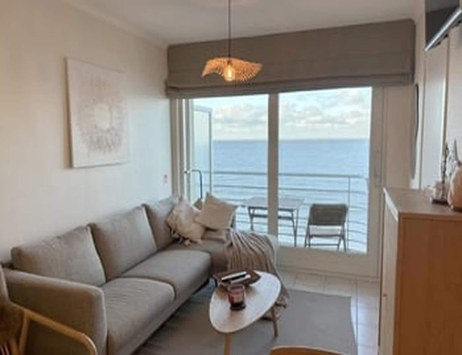 Primary image, Stunning Seaview Apartment With Balcony, West-Vlaanderen