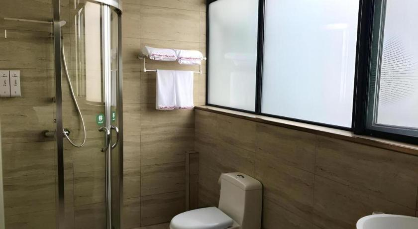 Bathroom 5, Shell Shanghai Minhang District Wenjing Road Metr, Shanghai