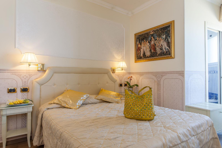 Bedroom 3, Hotel Baia Imperiale, Rimini