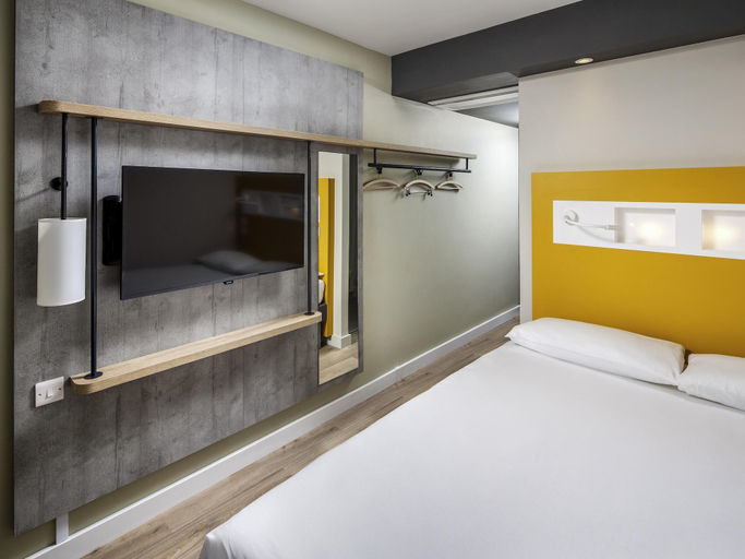 Bedroom 3, ibis budget Swindon, Swindon