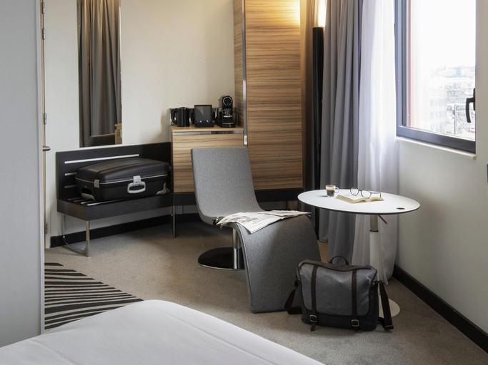 Bedroom 4, Novotel Saint-Étienne Centre Gare, Loire