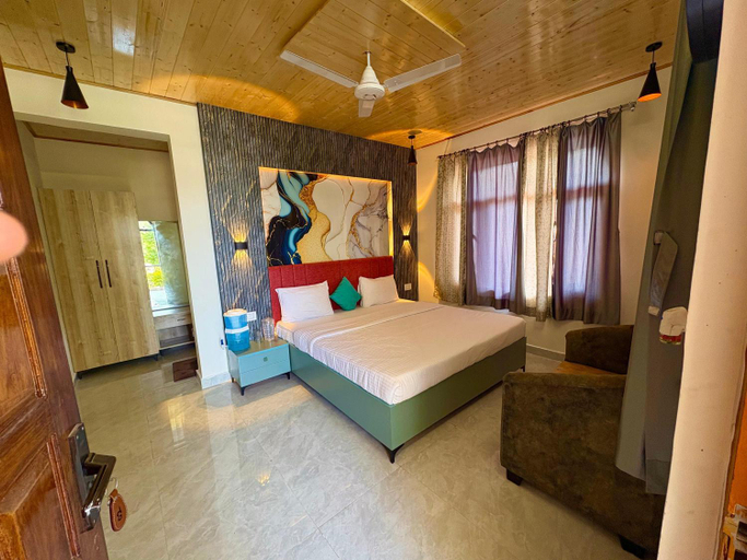 Others 3, The Patni Home Stay, Nainital