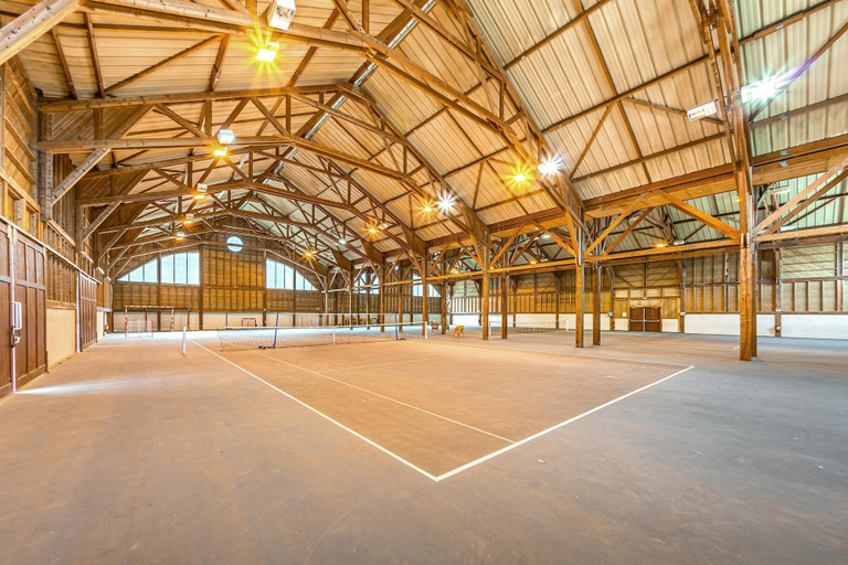 Sport court 2, Cozy Stay by the Shops, Somme