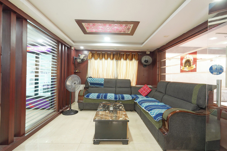 Lobby 2, Fabhotel Sitara Grand - Nr Jagadamba Junction, Visakhapatnam