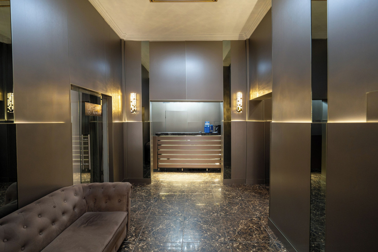 Others 5, Sapar Deluxe Plaza, Almaty