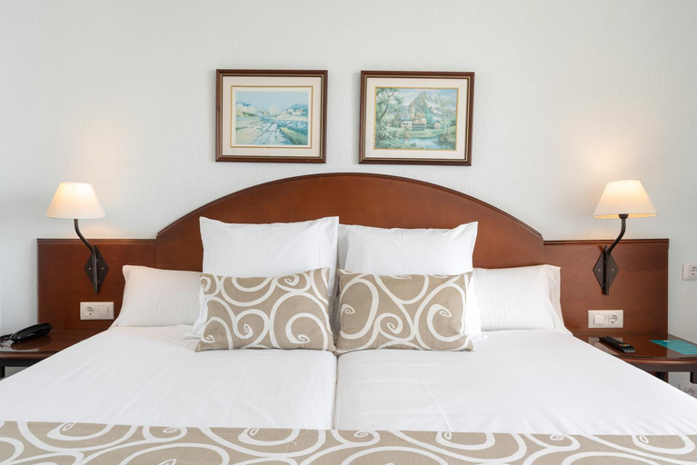 Bedroom 3, AluaSun Doblemar, Murcia
