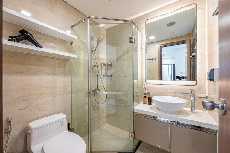 Bathroom 4, Urban Retreat Vinhomes Riverside, Bình Thạnh