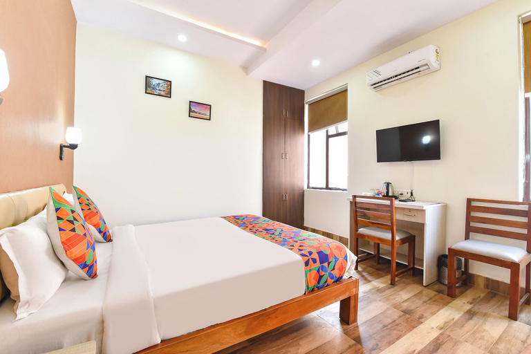 Room 2, Fabhotel Maru White Lotus, Jaipur