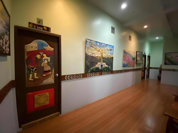 Others 4, Pawinsilpa Hotel, Pua