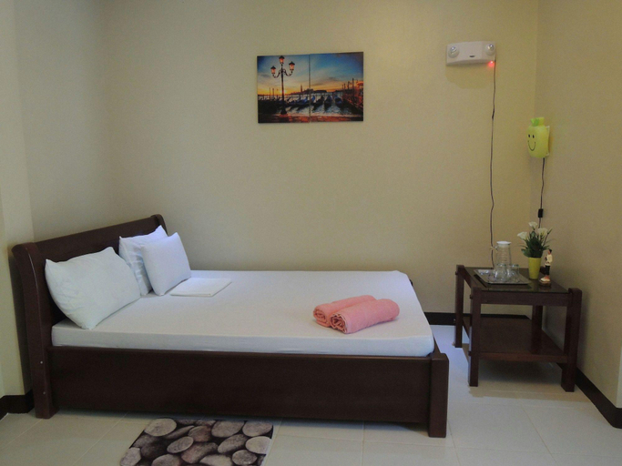 Bedroom 2, PEDZ CING MANGO LODGE, Oslob